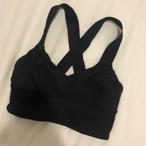 Brand new lululemon bra, size 6, black